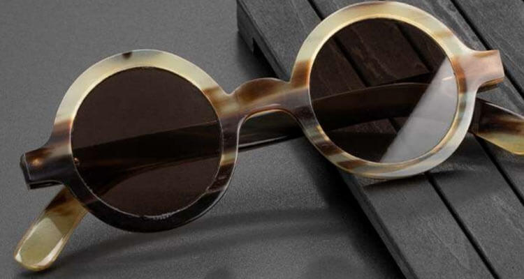 Spiegeln Hornsonnenbrillen die Pers&ouml;nlichkeit oder den Stil einer Person wider?